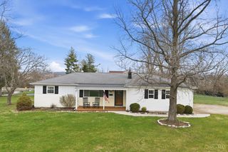 15 Sunny Lane, Hamilton Twp, OH 45065