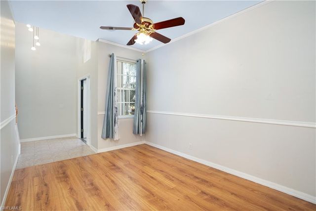 320 Spider Lily LN, Naples, FL 34119