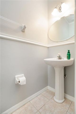 320 Spider Lily LN, Naples, FL 34119