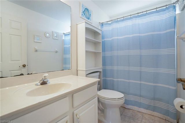 320 Spider Lily LN, Naples, FL 34119