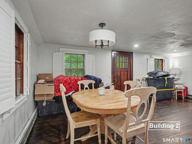 25-35-37 Mills Lane, Easton, CT 06612