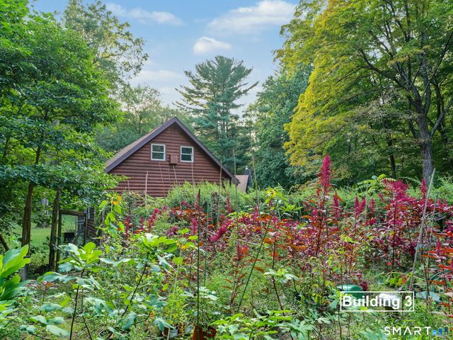 25-35-37 Mills Lane, Easton, CT 06612