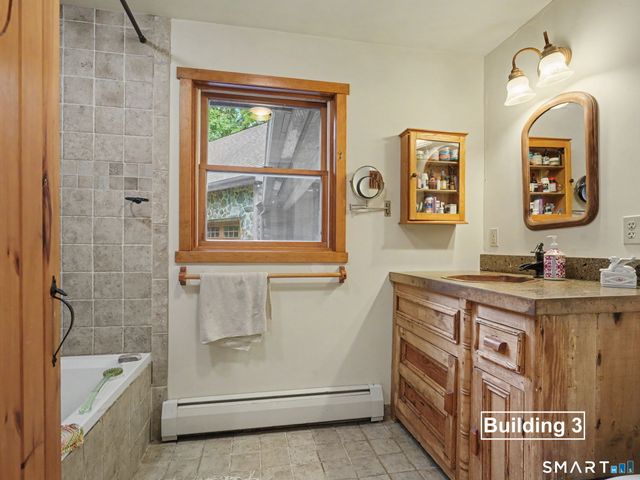25-35-37 Mills Lane, Easton, CT 06612
