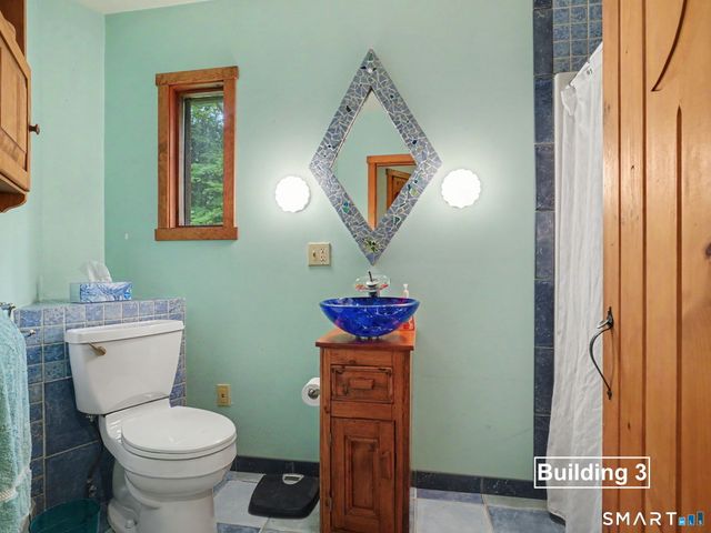 25-35-37 Mills Lane, Easton, CT 06612