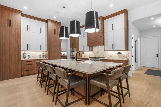 3341 Gaslight Lane, Saugatuck Twp, MI 49453