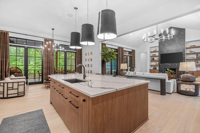 3341 Gaslight Lane, Saugatuck Twp, MI 49453