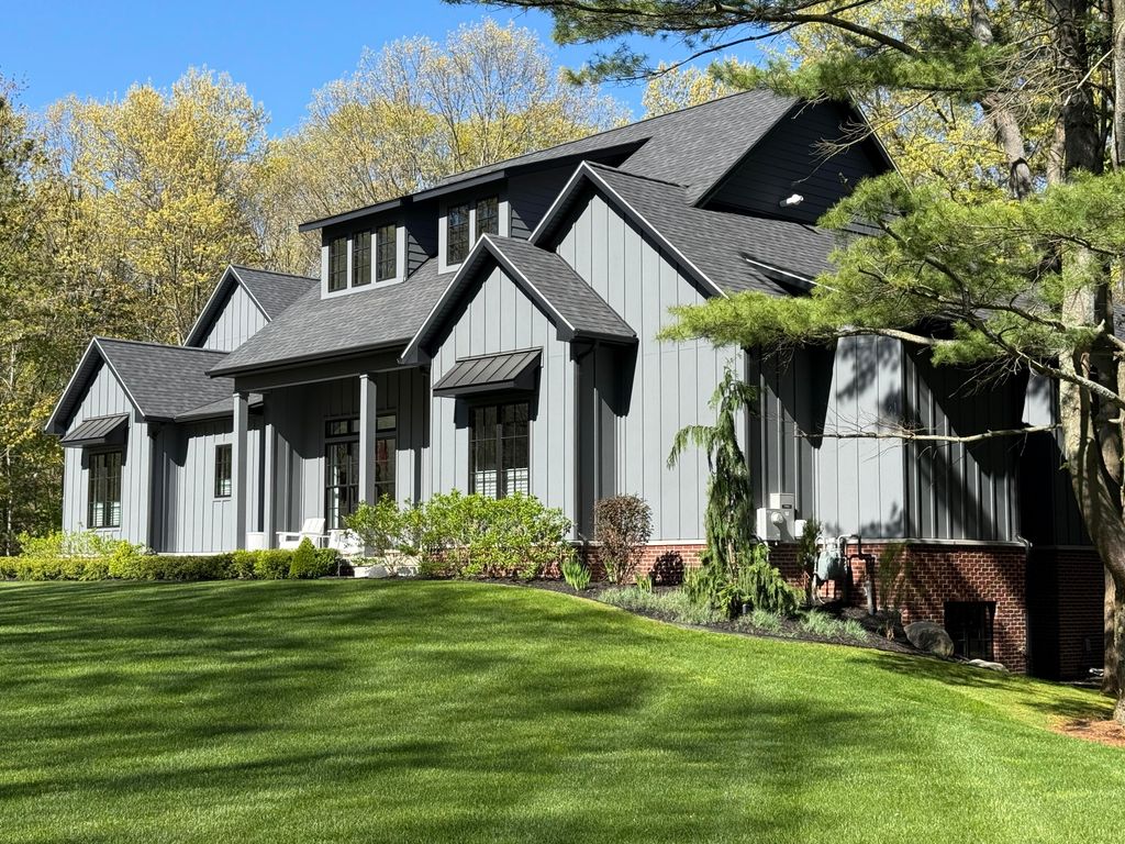 3341 Gaslight Lane, Saugatuck Twp, MI 49453