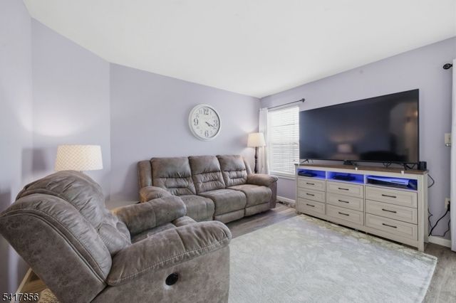 11 Green Heron Dr, Allamuchy Twp., NJ 07840