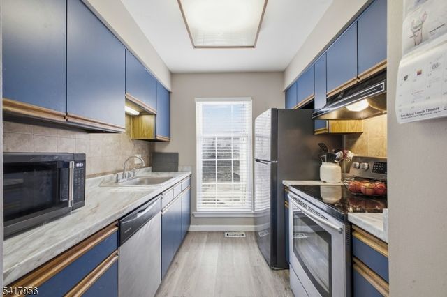 11 Green Heron Dr, Allamuchy Twp., NJ 07840