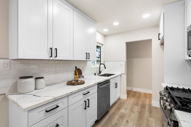 1816 Wildwood Way, Roseville, CA 95661