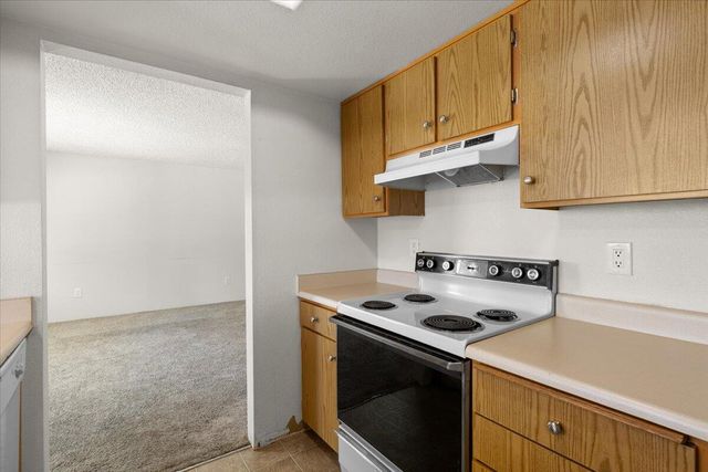2101 Poplar Drive 69, Medford, OR 97504