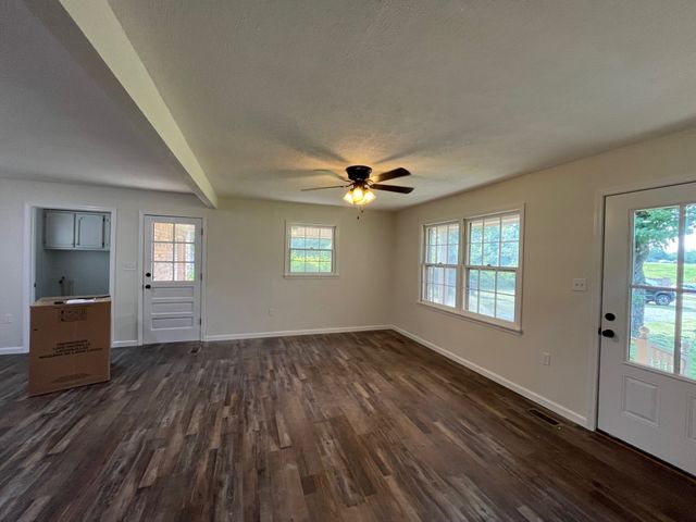 389 4th Ave, N, Cookeville, TN 38506