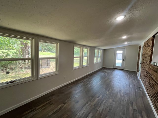 389 4th Ave, N, Cookeville, TN 38506