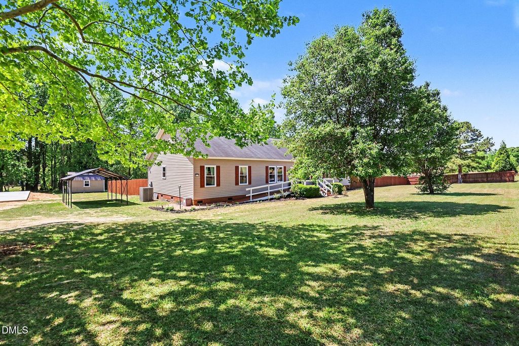 921 Sweet Raspberry Lane, Lillington, NC 27546