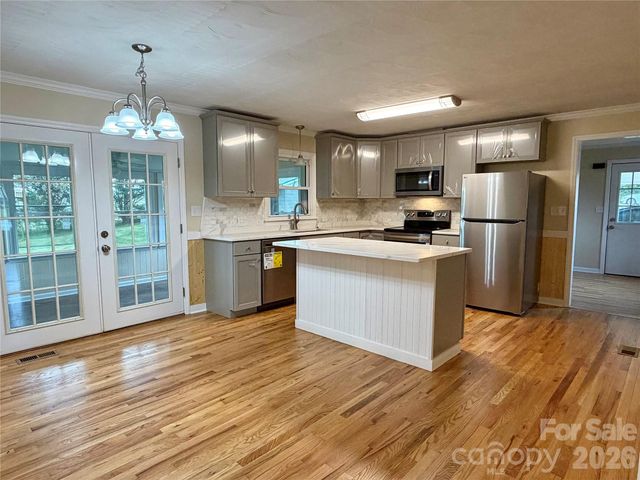 6257 W NC 10 Highway, Hickory, NC 28602
