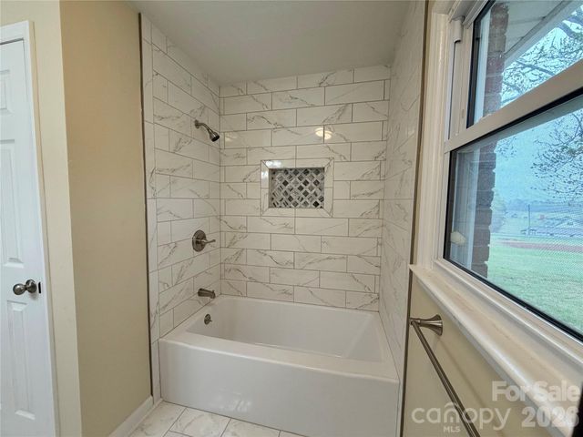 6257 W NC 10 Highway, Hickory, NC 28602