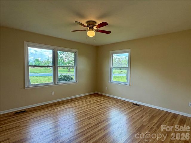 6257 W NC 10 Highway, Hickory, NC 28602