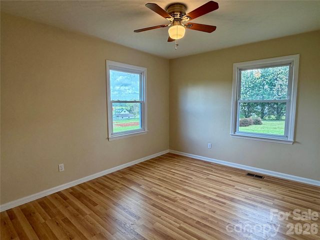 6257 W NC 10 Highway, Hickory, NC 28602