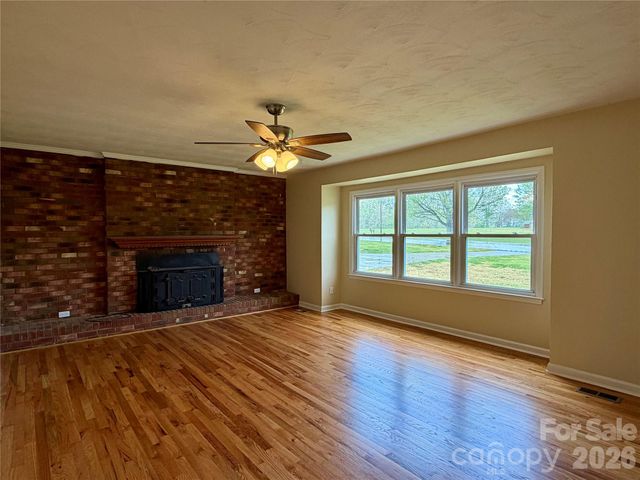 6257 W NC 10 Highway, Hickory, NC 28602