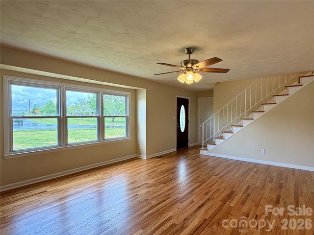 6257 W NC 10 Highway, Hickory, NC 28602