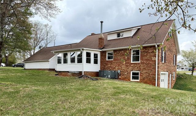 6257 W NC 10 Highway, Hickory, NC 28602