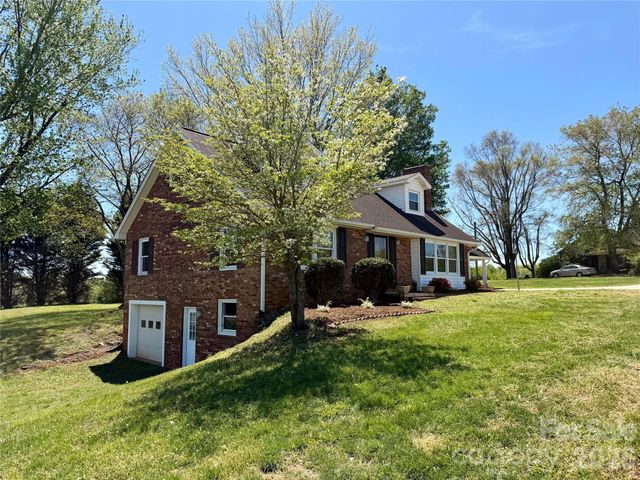 6257 W NC 10 Highway, Hickory, NC 28602