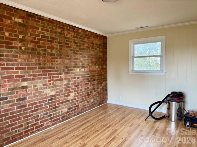 6257 W NC 10 Highway, Hickory, NC 28602