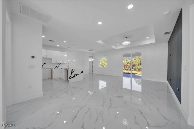 18 W 18th ST, Lehigh Acres, FL 33972