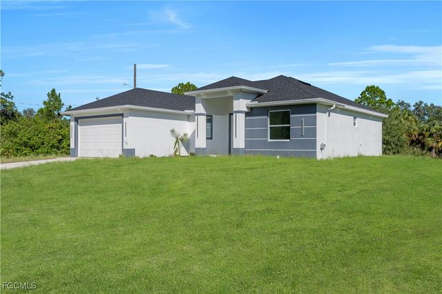 18 W 18th ST, Lehigh Acres, FL 33972