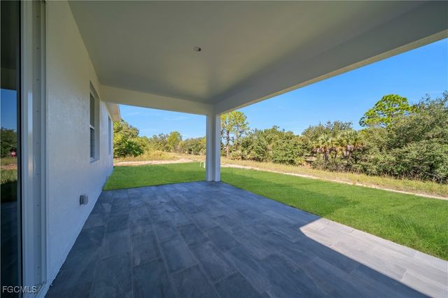 18 W 18th ST, Lehigh Acres, FL 33972