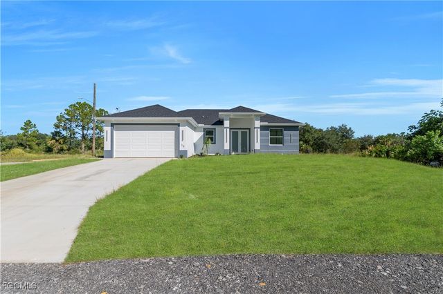 18 W 18th ST, Lehigh Acres, FL 33972