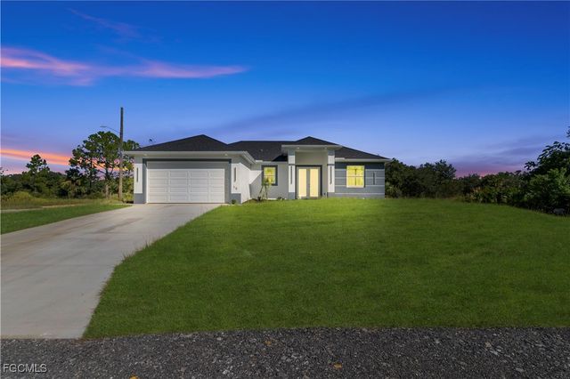18 W 18th ST, Lehigh Acres, FL 33972