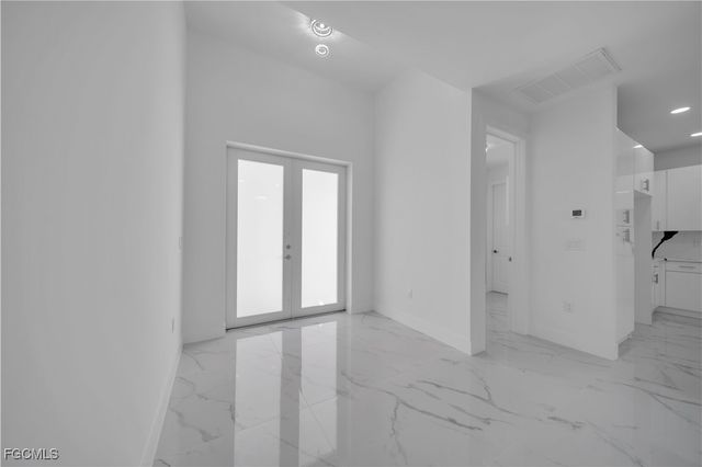 18 W 18th ST, Lehigh Acres, FL 33972