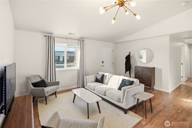 1101 E Hayden Drive, Moses Lake, WA 98837