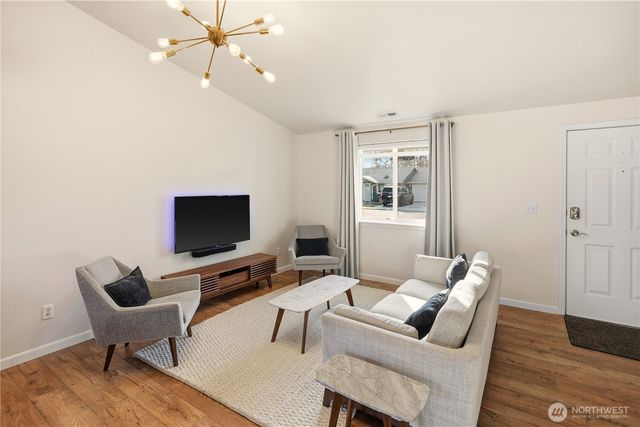 1101 E Hayden Drive, Moses Lake, WA 98837