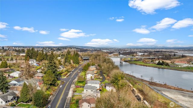 2113 E grand Avenue, Everett, WA 98201