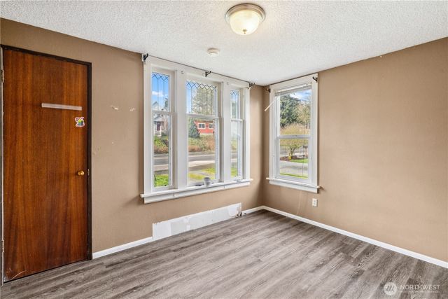 2113 E grand Avenue, Everett, WA 98201