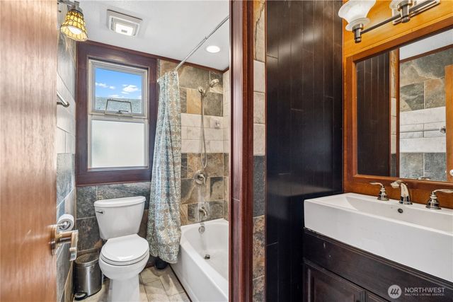 2113 E grand Avenue, Everett, WA 98201