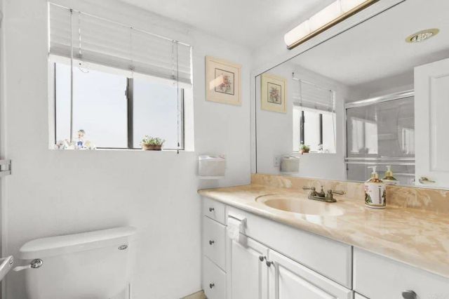 565 S Mollison Ave D, El Cajon, CA 92020