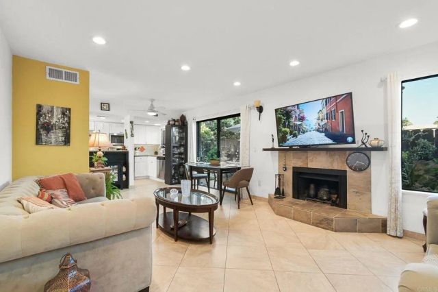 565 S Mollison Ave D, El Cajon, CA 92020