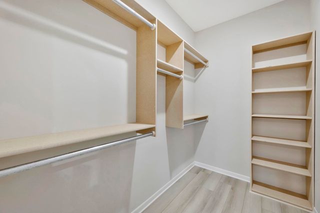 9225 E Fox Pointe Ct, Bel Aire, KS 67226