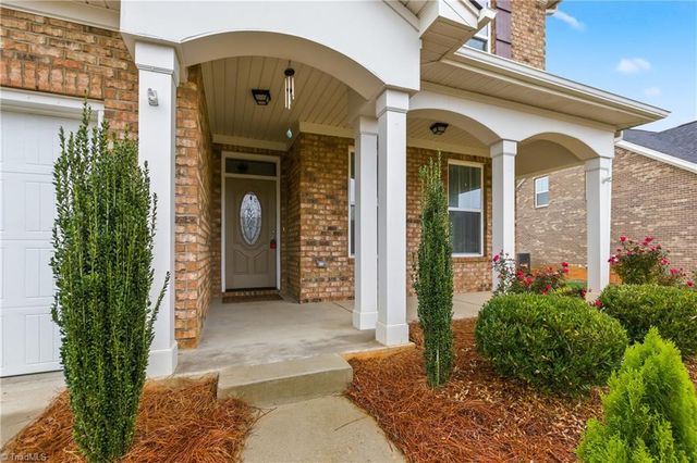 4534 Jasper Ridge Drive, Clemmons, NC 27012