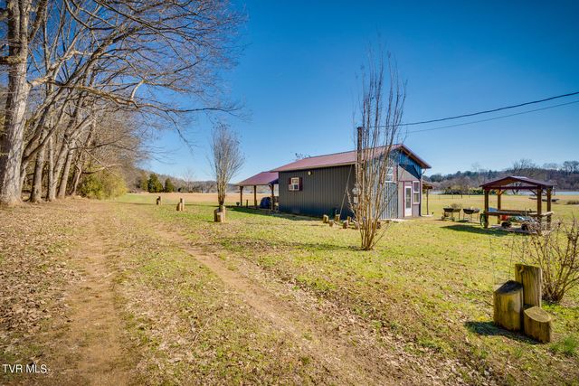 1113 Old Stage Road, Rogersville, TN 37857