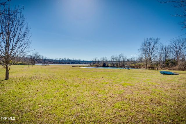 1113 Old Stage Road, Rogersville, TN 37857