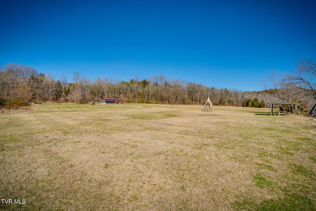 1113 Old Stage Road, Rogersville, TN 37857
