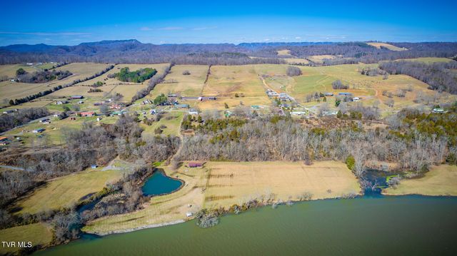 1113 Old Stage Road, Rogersville, TN 37857