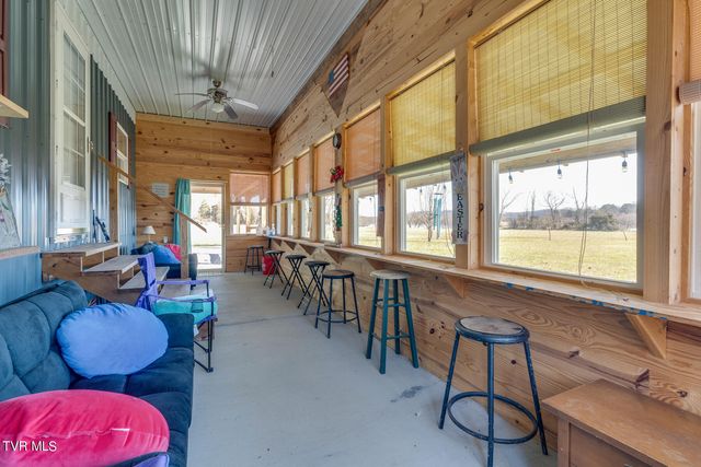 1113 Old Stage Road, Rogersville, TN 37857