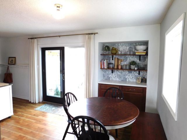 578 Guthrie Avenue N, Oakdale, MN 55128