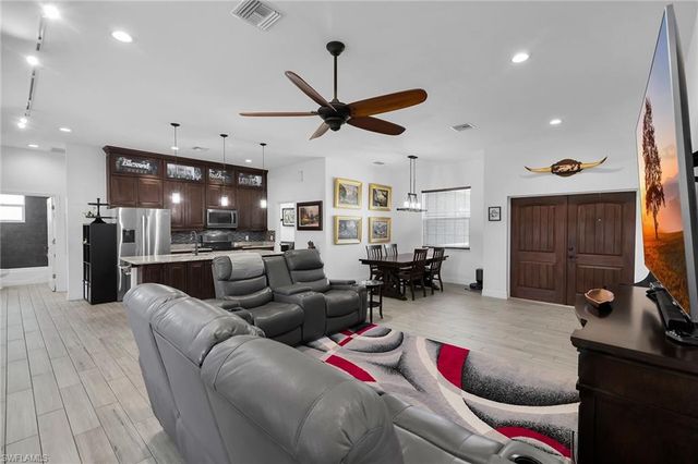 40200 Little Farm RD, Punta Gorda, FL 33982