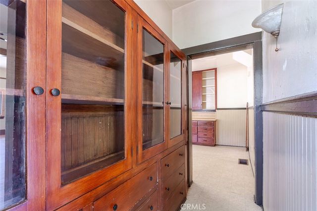 734 Saint John Avenue, Pasadena, CA 91105